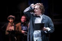 K�pek az el�ad�sr�l - MUTTER: Debrei Zsuzsanna  OLIV�R: Hertelendy Attila