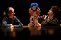 A kisfi� meg az oroszl�nok