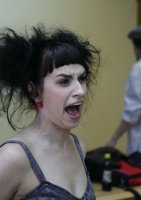 Mad�k Zsuzsanna