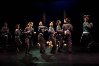 A Keresztury �MK M�v�szeti Iskol�j�nak tanul�i 