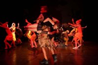 A Keresztury �MK M�v�szeti Iskol�j�nak tanul�i