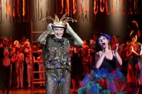 Bellus Attila, Mad�k Zsuzsanna, �s a Keresztury �MK M�v�szeti Iskol�j�nak tanul�i 