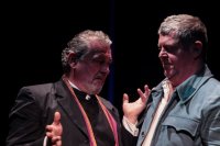 K�pek az el�ad�sr�l